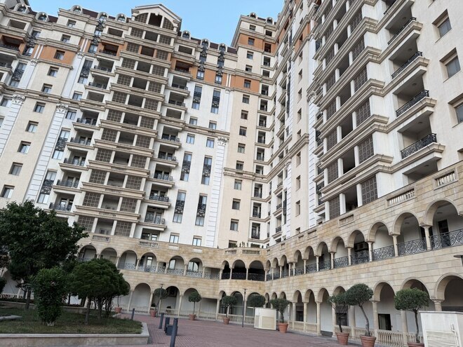 Продаётся 5-комн. новостройка 280 м², м. Низами, photo 17 from 20