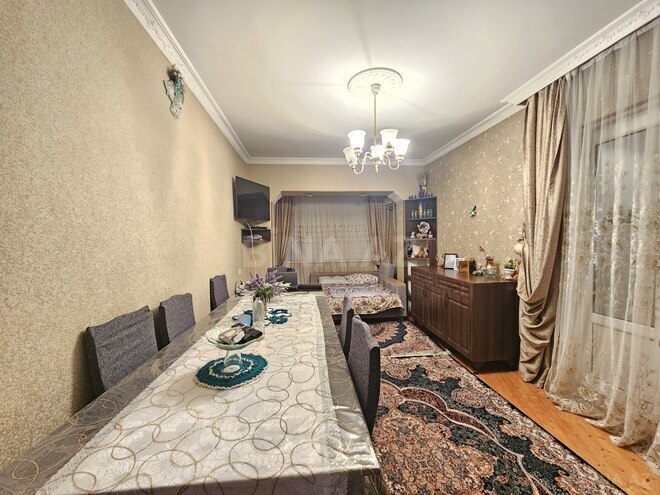 Продаётся 2-комн. вторичка 65 м², photo 3 from 24