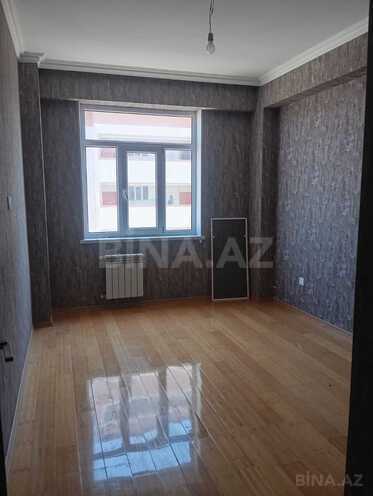 Продаётся 2-комн. вторичка 68 м², photo 1 from 17