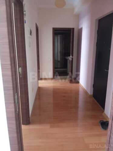 Продаётся 2-комн. вторичка 68 м², photo 10 from 17