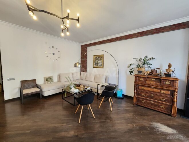 İcarəyə verilir 3 otaqlı yeni tikili 130 m², 28 May m., photo 1 from 14