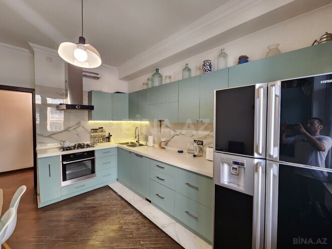 İcarəyə verilir 3 otaqlı yeni tikili 130 m², 28 May m., photo 5 from 14