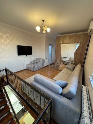 Сдаётся 2-комн. новостройка 65 м², м. Иншаатчылар, photo 1 from 15