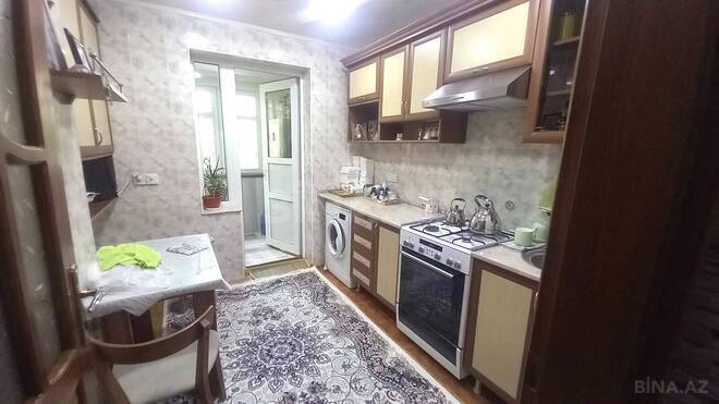 Продаётся 2-комн. вторичка 42 м², м. Элмляр Академиясы, photo 6 from 13