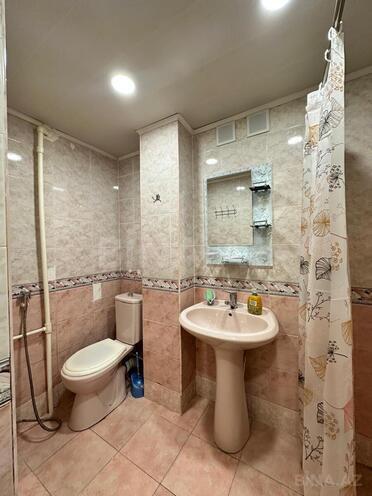 Продаётся 3-комн. вторичка 75 м², м. Элмляр Академиясы, photo 14 from 16