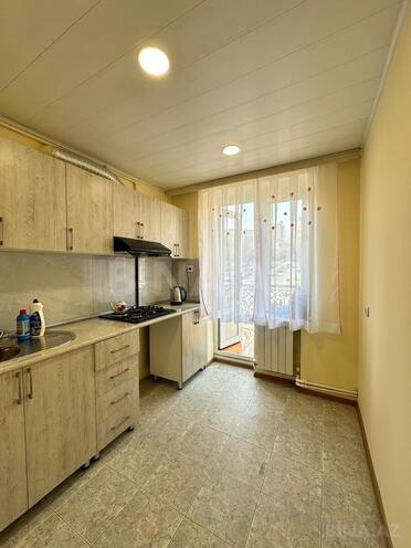Продаётся 3-комн. вторичка 75 м², м. Элмляр Академиясы, photo 11 from 16