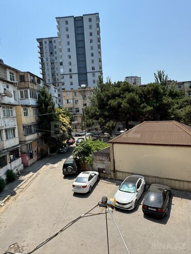 Satılır 2 otaqlı köhnə tikili 51 m², İnşaatçılar m., photo 11 from 17