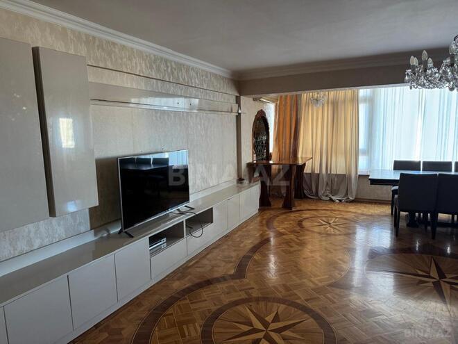 İcarəyə verilir 4 otaqlı köhnə tikili 100 m², Gənclik m., photo 3 from 15