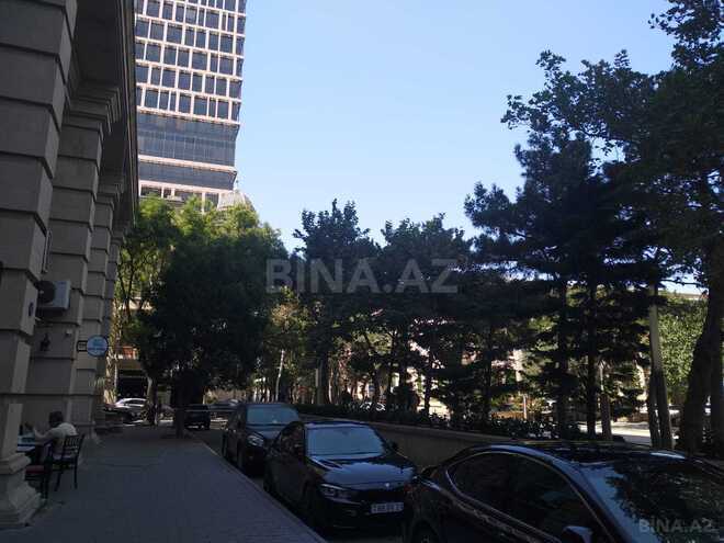 Satılır 3 otaqlı köhnə tikili 70 m², 28 May m., photo 17 from 18