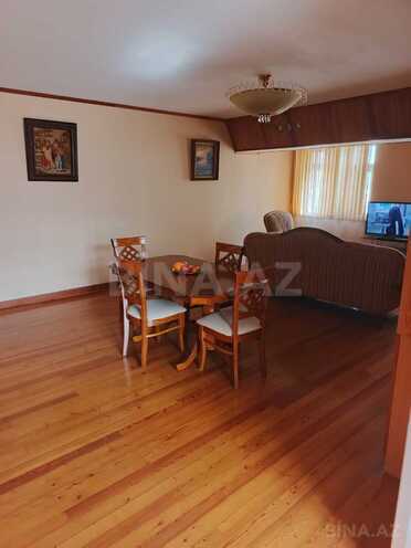 Satılır 3 otaqlı köhnə tikili 70 m², 28 May m., photo 5 from 18