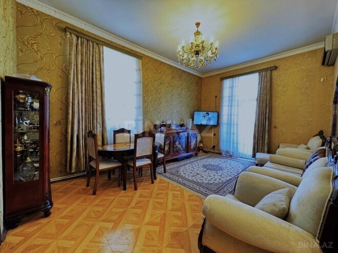 Satılır 3 otaqlı köhnə tikili 90 m², Nizami m., photo 3 from 10