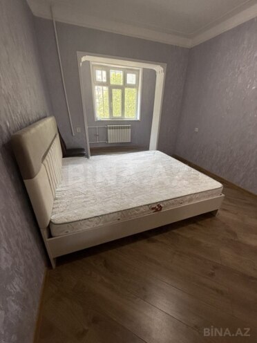 İcarəyə verilir 3 otaqlı köhnə tikili 90 m², Gənclik m., photo 8 from 17