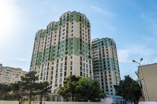 Продаётся 3-комн. новостройка 67 м², м. Нефтчиляр, photo 1 from 18