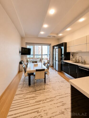 Satılır 3 otaqlı yeni tikili 174 m², 8 Noyabr m., photo 17 from 27