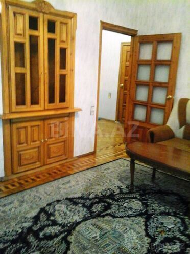 Продаётся 2-комн. вторичка 70 м², Ясамальский р., photo 3 from 13