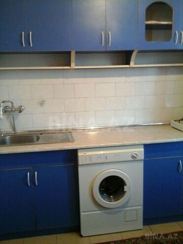 Продаётся 2-комн. вторичка 70 м², Ясамальский р., photo 8 from 13