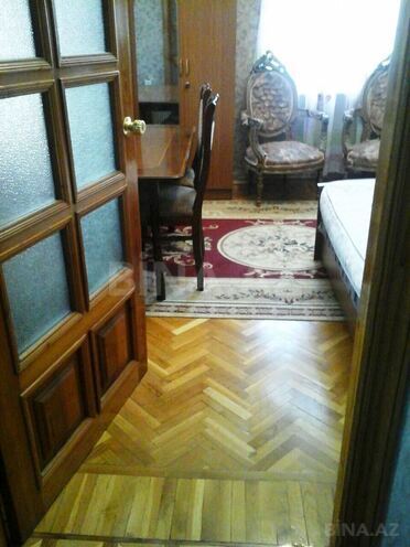 Продаётся 2-комн. вторичка 70 м², Ясамальский р., photo 9 from 13