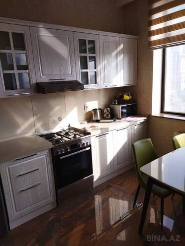 Сдаётся 3-комн. новостройка 130 м², м. Нариман Нариманов, photo 9 from 13