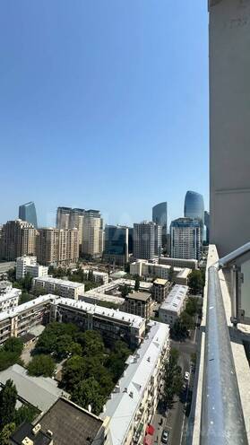 Сдаётся 4-комн. новостройка 235 м², м. 28 мая, photo 3 from 28