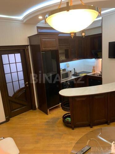 Сдаётся 3-комн. новостройка 100 м², Ясамальский р., photo 10 from 17