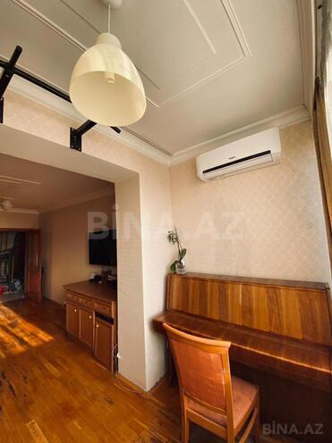 İcarəyə verilir 2 otaqlı köhnə tikili 80 m², Elmlər Akademiyası m., photo 17 from 25