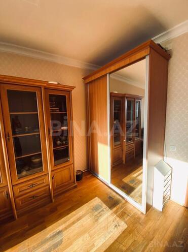 İcarəyə verilir 2 otaqlı köhnə tikili 80 m², Elmlər Akademiyası m., photo 15 from 25
