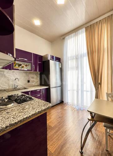 Продаётся 3-комн. вторичка 90 м², м. Низами, photo 8 from 10