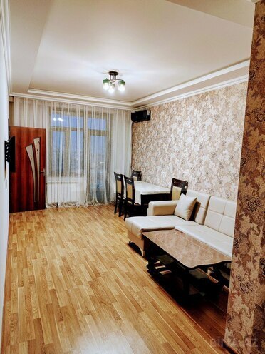 İcarəyə verilir 2 otaqlı köhnə tikili 55 m², Neftçilər m., photo 4 from 13