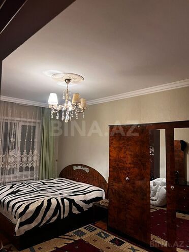 Satılır 3 otaqlı köhnə tikili 90 m², Bakıxanov q., photo 5 from 10