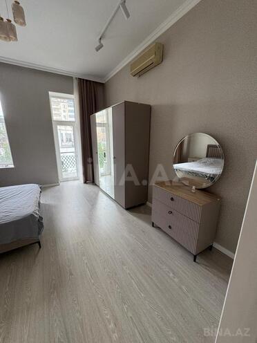 Satılır 2 otaqlı köhnə tikili 80 m², Sahil m., photo 7 from 11