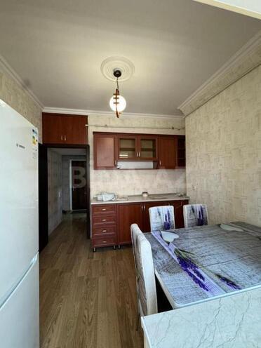 Продаётся 2-комн. вторичка 65 м², пос. 8-й мкр, photo 10 from 14