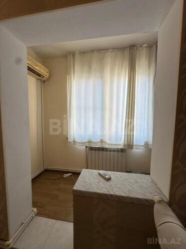 Продаётся 2-комн. вторичка 65 м², пос. 8-й мкр, photo 3 from 14