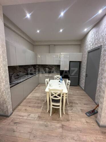 İcarəyə verilir 2 otaqlı yeni tikili 95 m², 28 May m., photo 4 from 10