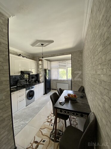 Продаётся 2-комн. вторичка 62 м², м. Ази Асланов, photo 7 from 11
