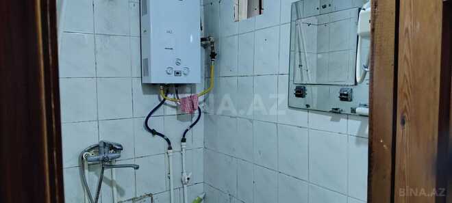 Satılır 2 otaqlı köhnə tikili 42 m², Bakıxanov q., photo 16 from 18