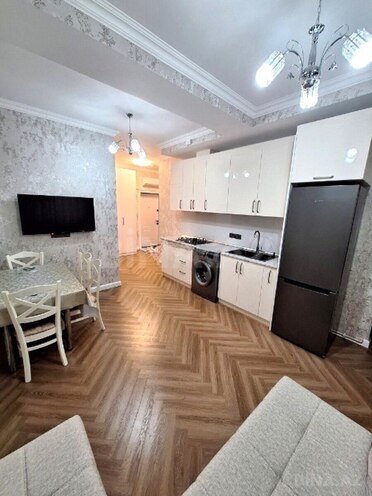 Сдаётся 2-комн. новостройка 55 м², м. 20 января, photo 1 from 11