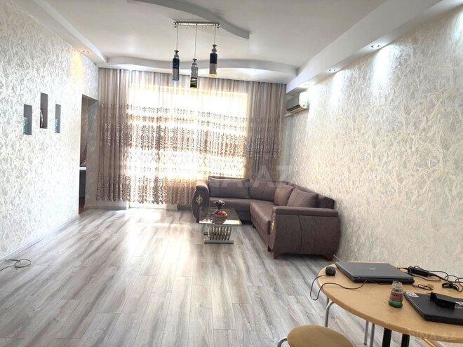 Сдаётся 2-комн. новостройка 65 м², Насиминский  р., photo 1 from 11