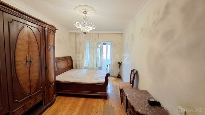 Satılır 3 otaqlı köhnə tikili 90 m², Azadlıq Prospekti m., photo 7 from 24