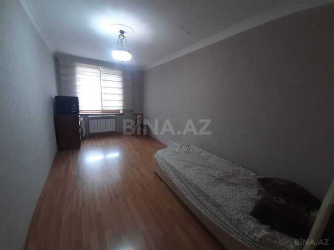 Продаётся 2-комн. вторичка 45 м², м. Элмляр Академиясы, photo 9 from 19