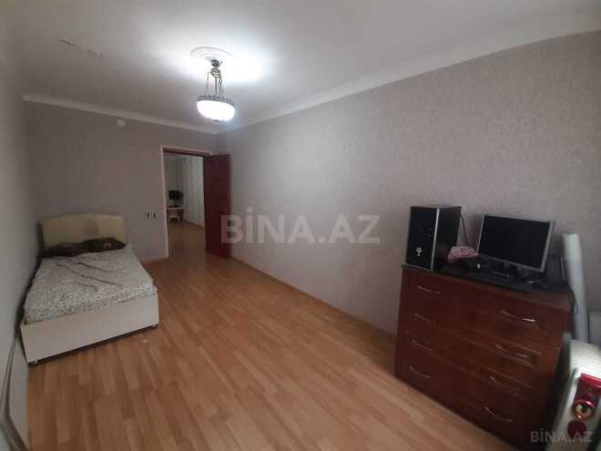 Продаётся 2-комн. вторичка 45 м², м. Элмляр Академиясы, photo 18 from 19