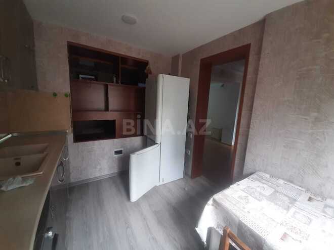Продаётся 2-комн. вторичка 45 м², м. Элмляр Академиясы, photo 12 from 19