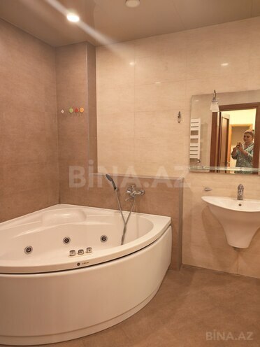 Satılır 3 otaqlı yeni tikili 180 m², 28 May m., photo 16 from 18