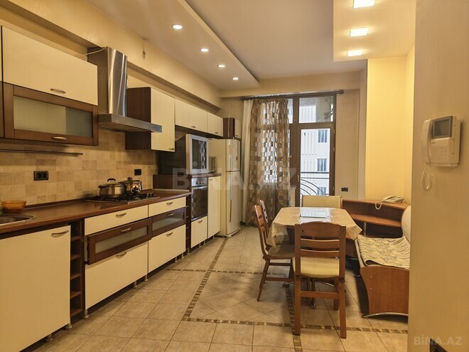 Satılır 3 otaqlı yeni tikili 180 m², 28 May m., photo 11 from 18
