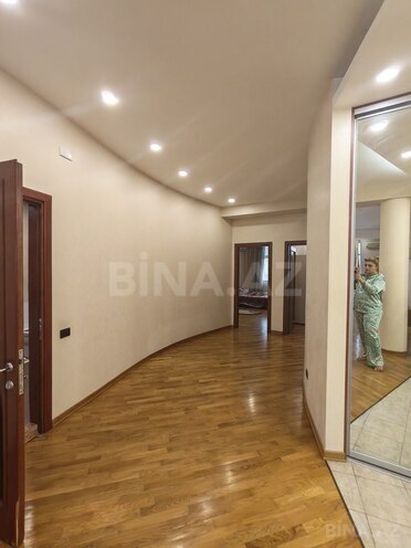 Satılır 3 otaqlı yeni tikili 180 m², 28 May m., photo 14 from 18