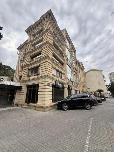 Продаётся 3-комн. вторичка 65 м², м. Низами, photo 3 from 12
