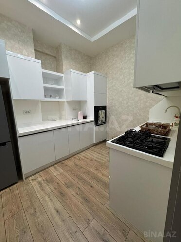 Сдаётся 2-комн. новостройка 90 м², Насиминский  р., photo 6 from 8