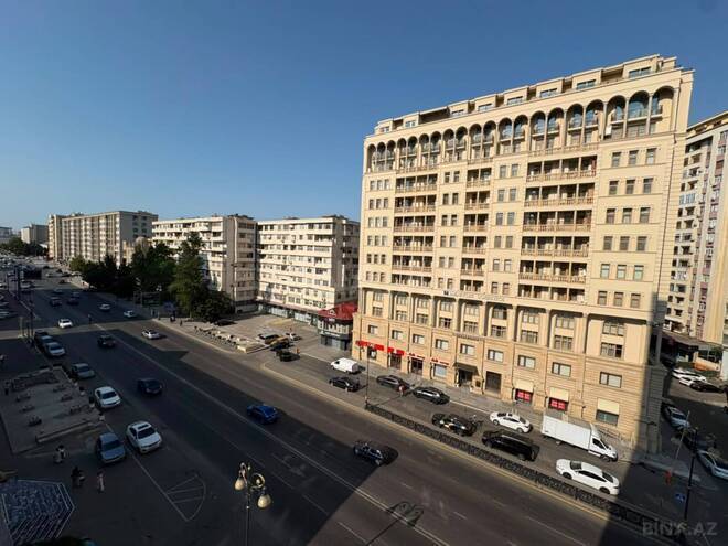 Продаётся 3-комн. новостройка 120 м², м. Гянджлик, photo 12 from 13