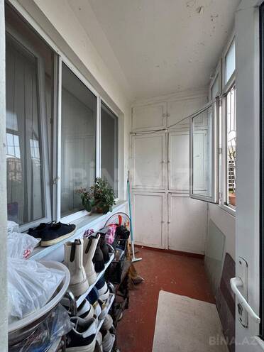 Продаётся 3-комн. вторичка 70 м², м. Ази Асланов, photo 20 from 24