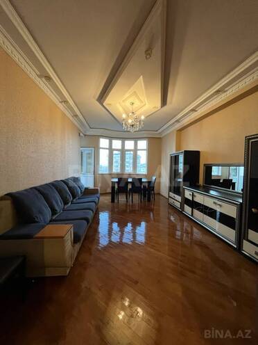 Сдаётся 2-комн. новостройка 80 м², м. 20 января, photo 1 from 12