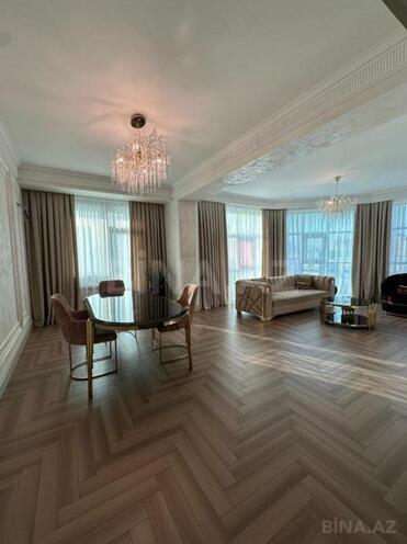 Продаётся 3-комн. новостройка 137 м², Насиминский  р., photo 1 from 17
